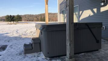 Idromassaggio all'aperto