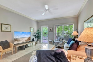 TV - ShoreWinds - 4th Floor Poolside in Coligny! Special Price for 6/1-6/8/26 (Hilton Head)