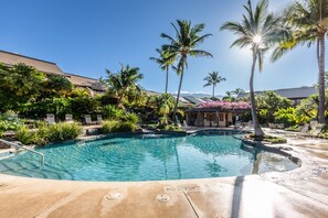 Piscine extérieure, piscine chauffée
