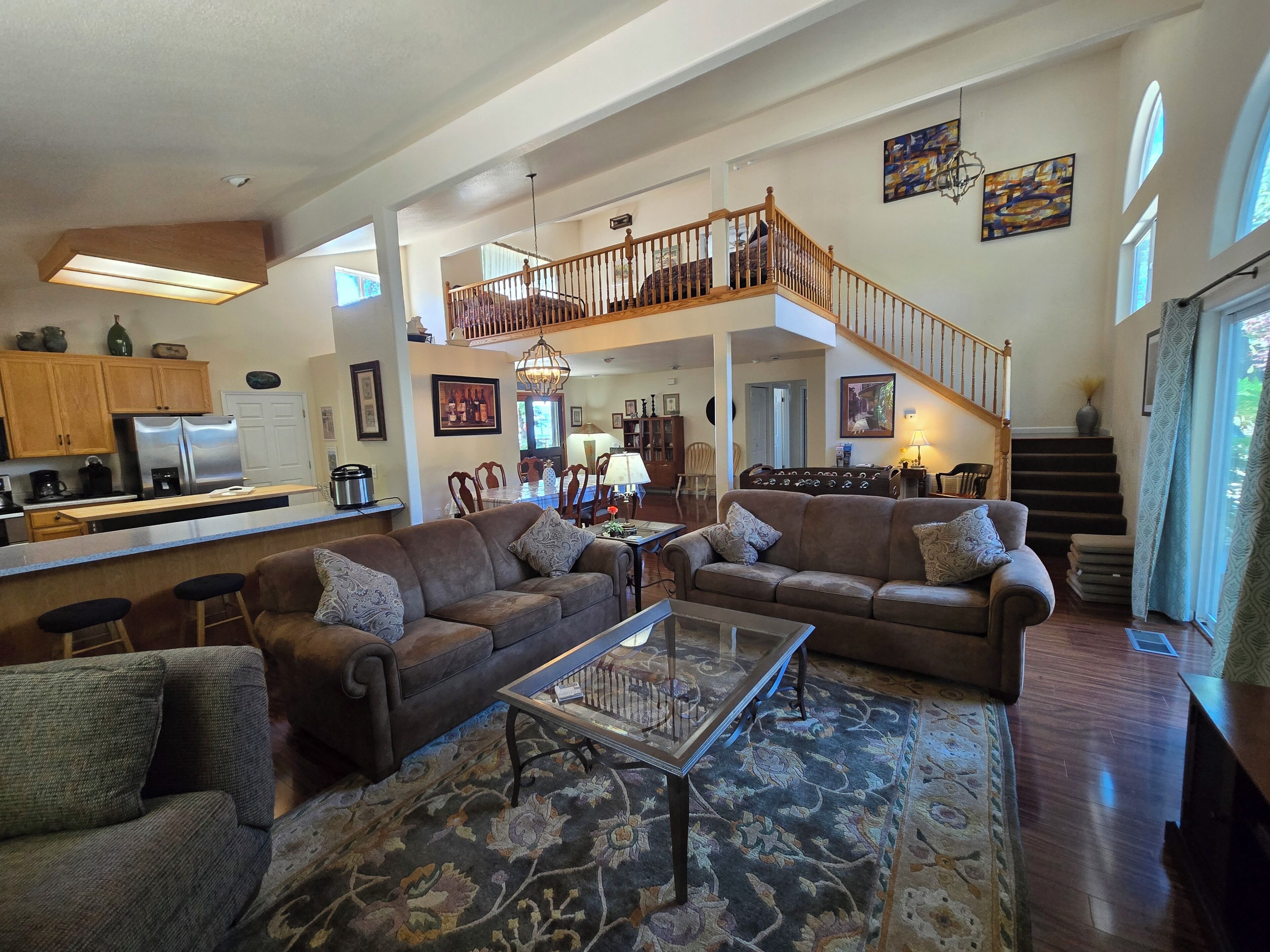 Smart TV, fireplace, foosball, books