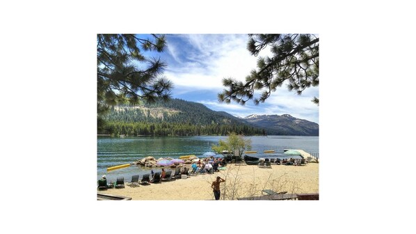 Beach towels - Mountain Oasis for 2 in Tahoe Donner (Truckee)