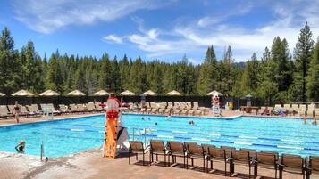 Outdoor pool, a heated pool