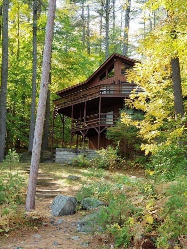Lake Front on Moose Pond, Private Beach at Base of Pleasant Mt