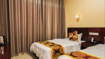 Blackout curtains, free WiFi, bed sheets