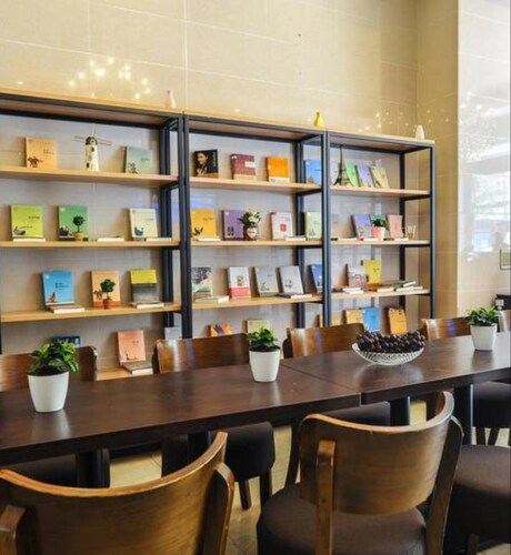 Yan Yu Qing Cheng Inn