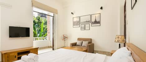 In-room safe, WiFi