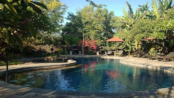 Piscina all'aperto