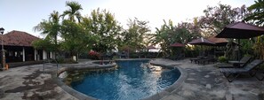 Piscina all'aperto