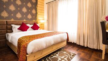 Chambre Double Confort, vue jardin | Draps en coton égyptien, literie de qualité supérieure