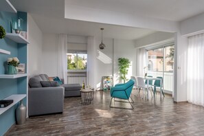 Deluxe Apartment, Multiple Beds, Non Smoking | Living area | Flat-screen TV - Emek Refaim Apartment German Colony (Jerusalem)
