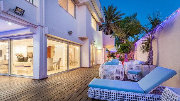 Unclassified image, 1 of 57, button - Luxurious Villa with great location (Herzliya)