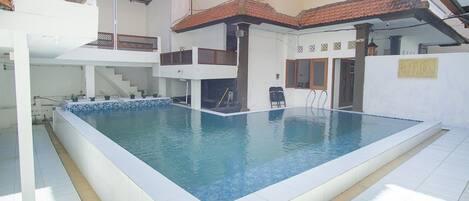 Piscina externa