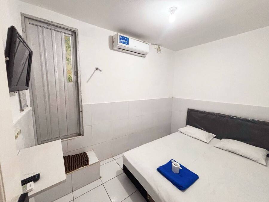 Escrivaninha, Wi-Fi (sobretaxa), roupa de cama