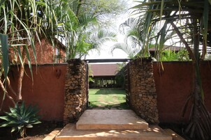 Entrada de la propiedad