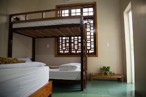 Familien-Vierbettzimmer | Schallisolierte Zimmer, kostenloses WLAN, Bettwäsche