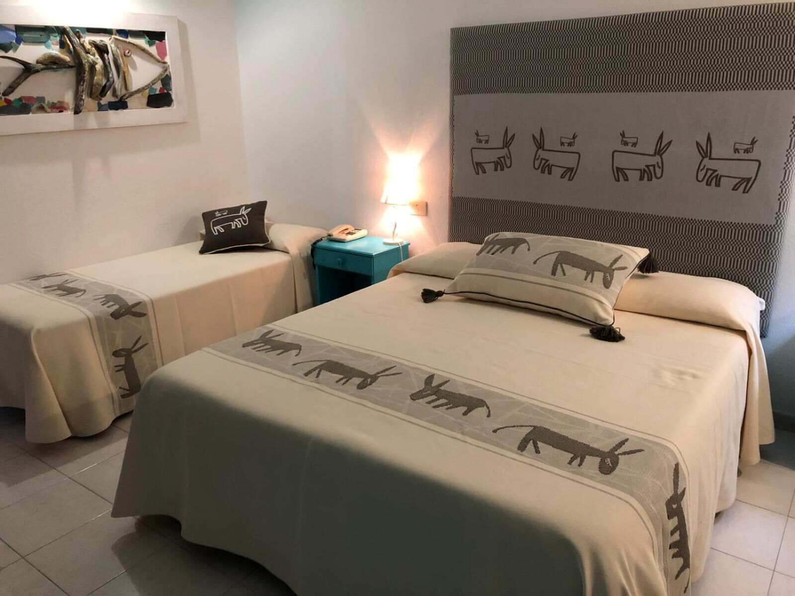 minibar, free wifi, bed sheets