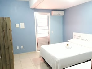 Perhehuoneisto, 2 parisänkyä, tupakointi kielletty, näköala puutarhaan | Näkymä huoneesta