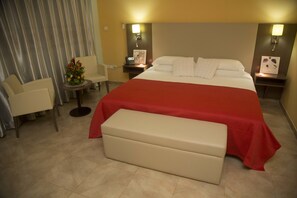 普通套房, 1 張標準雙人床 | 迷你吧、房內夾萬、書桌、遮光窗簾/窗簾