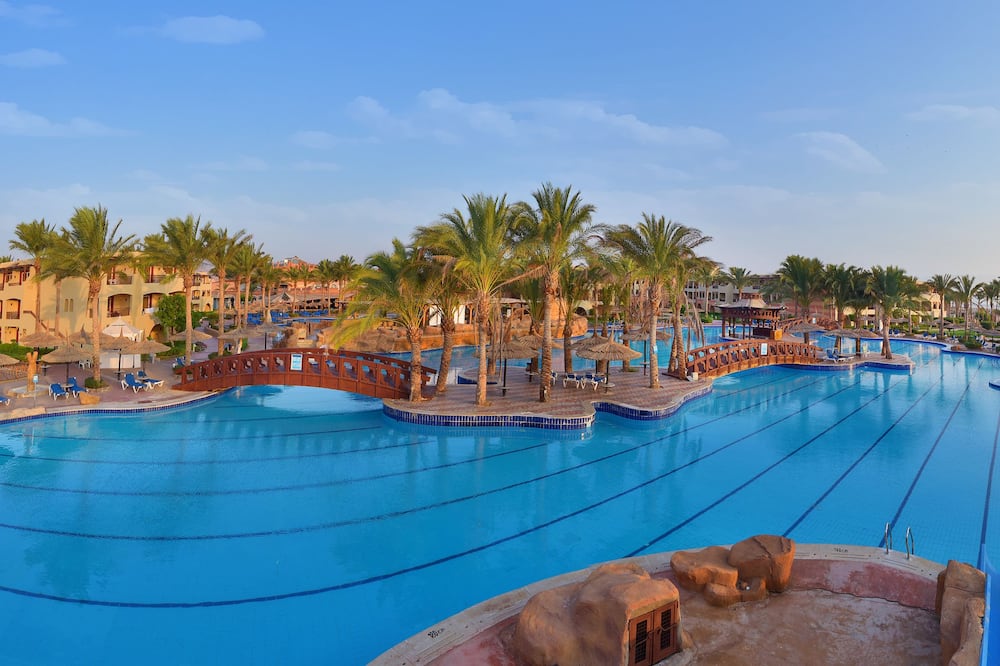 Edge Rotana Sea Beach