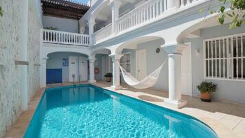 Alberca al aire libre