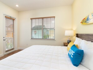 2 bedrooms, iron/ironing board, Internet, bed sheets