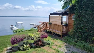 المنطقة المحيطة بالمنشأة