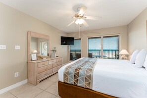 2 bedrooms, iron/ironing board, Internet, bed sheets - Suntide II 204 - Beachfront Direct Ocean View and Beach Access, Pool, Hot Tub and More (South Padre Island)