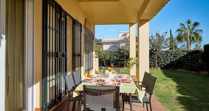 Magnifique Villa avec piscine à cÎté de la mer, Chilches Costa