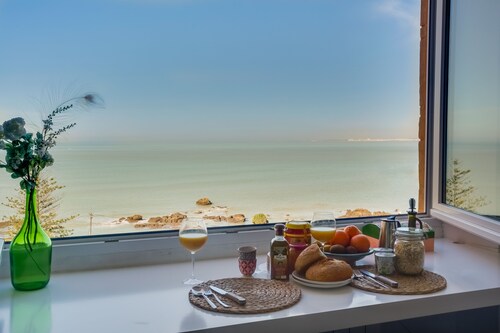 SPECTACULAR VIEWS (+ garage)