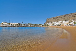 Am Strand, Strandtücher