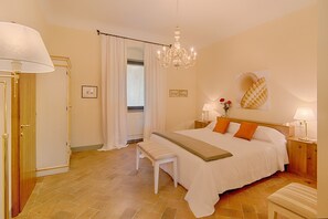 1 habitación, wifi y ropa de cama 