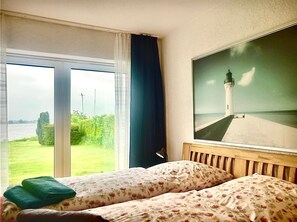 2 Schlafzimmer, Reisekinderbett, WLAN, Bettwäsche
