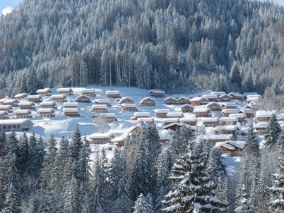 50 m to the slopes, own parking lot