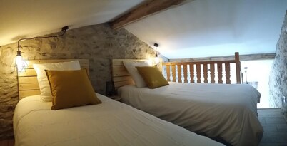 Gîte Pyrénées Ariégeoises deporte y naturaleza