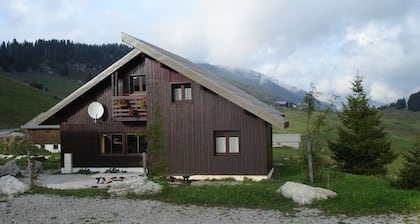 Gîte les Augets, near the lanfiannes restaurant, cross-country ski center
