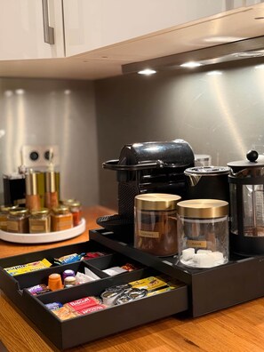 Unclassified image, 5 of 49, button - Gaîté Paris, 5 Br / 3 Ba, 10 ppl, 170 m² (Paris)