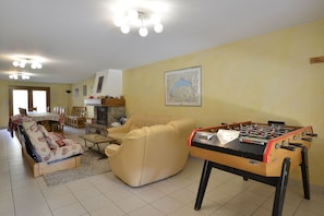 Spielezimmer