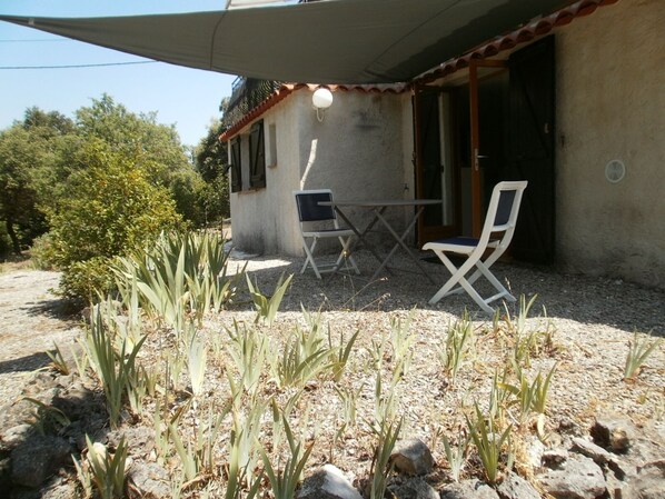 Property grounds - Domaine de La Tourelle, grand studio (Lorgues)