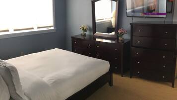 3 quartos, berço de viagem, Wi-Fi de cortesia, roupa de cama