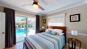 5 bedrooms, iron/ironing board, free WiFi, bed sheets - Vacation Home Rental Villa Bliss by Paradise Rental Retreats! (Fort Lauderdale)