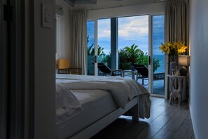 5 bedrooms, iron/ironing board, travel crib, WiFi