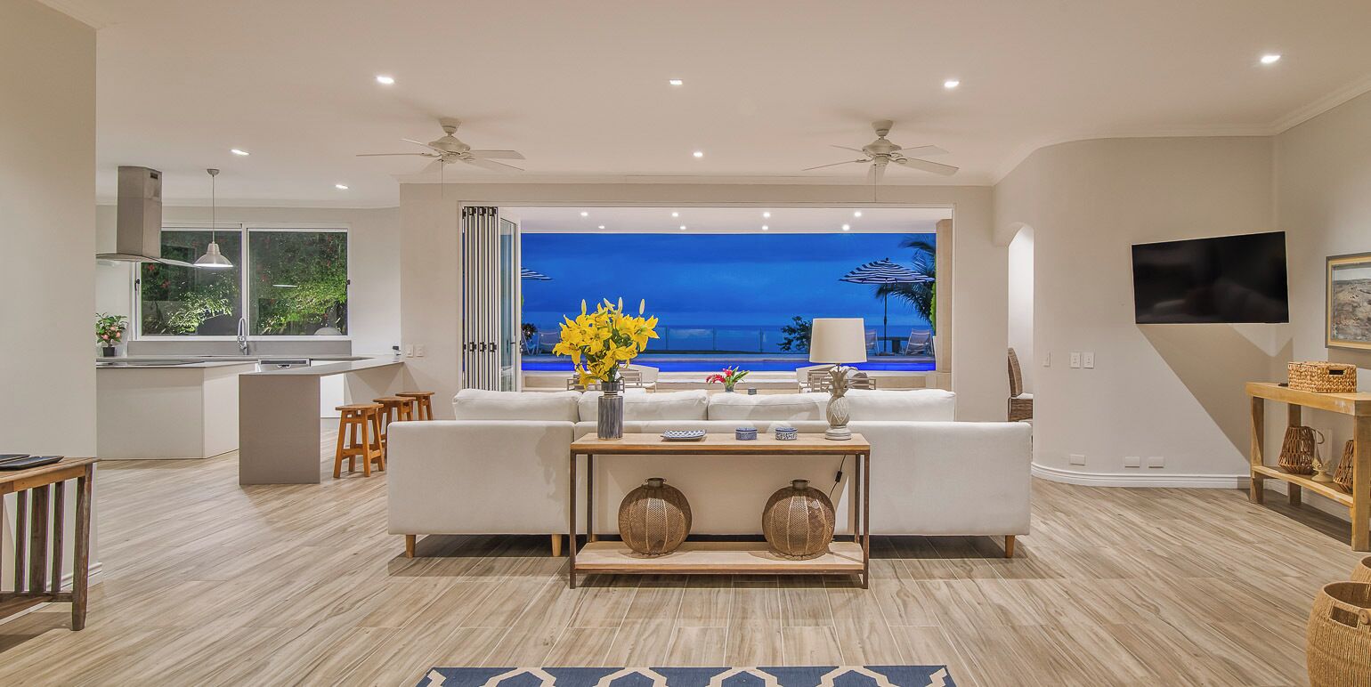 Télévision, table de tennis de table