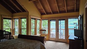 3 chambres, fer et planche à repasser, accès Internet, draps fournis