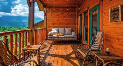 Brandneue Luxus-Lodge: 3 riesige Decks und 1,5 Meilen nach Gatlinburg!