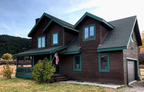 Alpine Vacation Home
