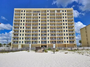 Exterior - Beautiful Gulf Shores AL Beachfront Condo for Rent! Sleeps 4 (Gulf Shores)