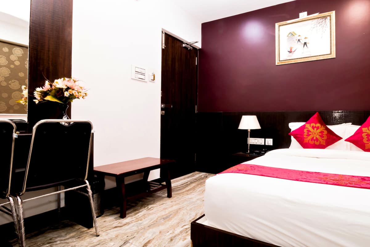 Standard Room, 1 Twin Bed, Non Smoking | Soundproofing, iron/ironing board, WiFi (free), bed sheets