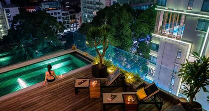Au Lac Legend Hotel
