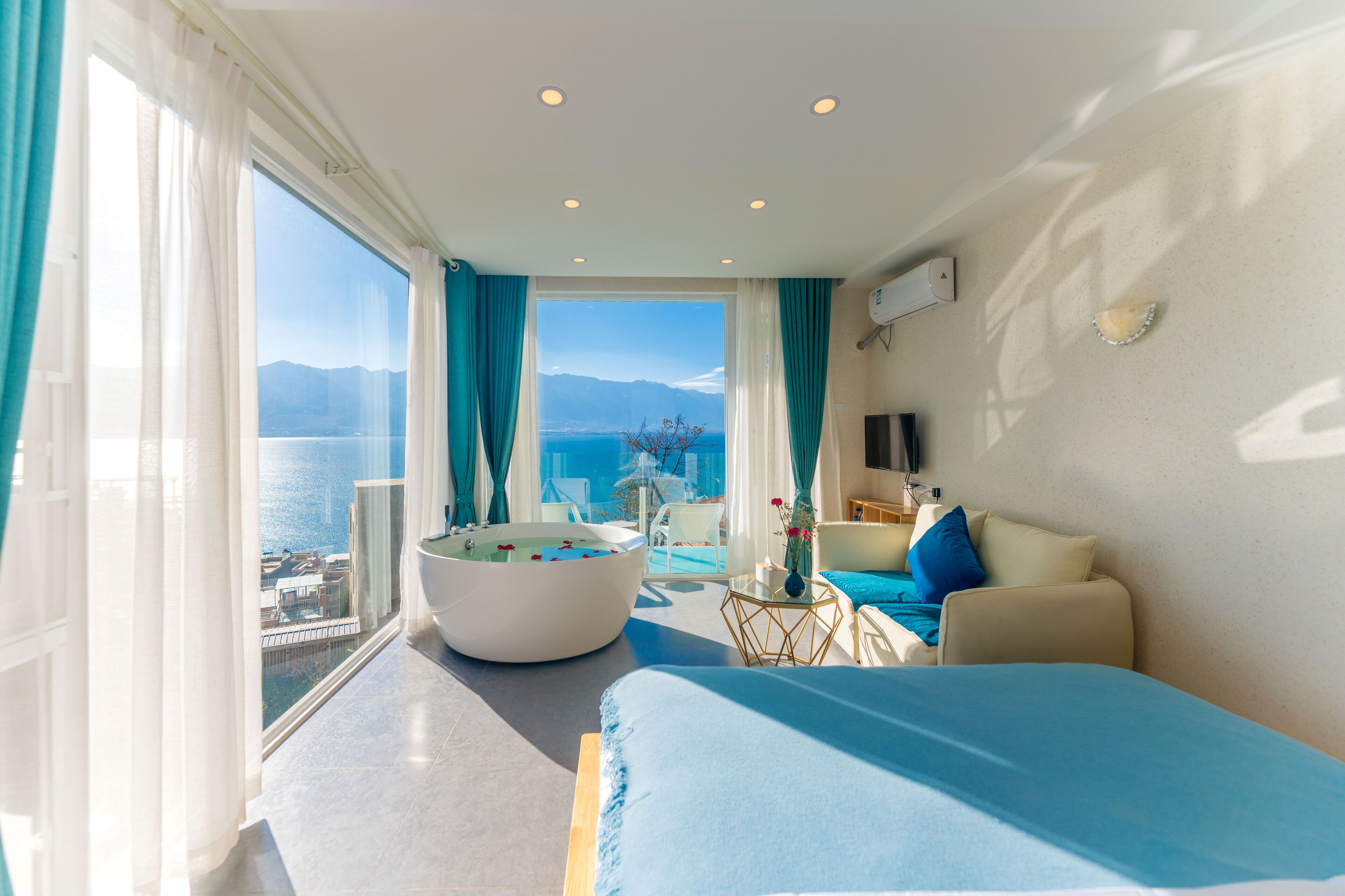 Romantic Room | Blackout drapes, soundproofing, free WiFi