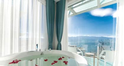 Butterfy Seaview Resort Villa